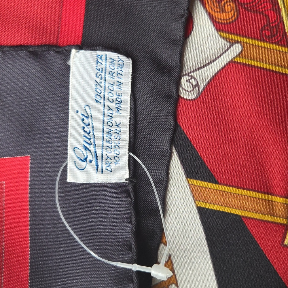 Gucci Vintage Zodiac Silk Scarf Carré 34" Astrology Made in Italy - Picture 8 of 16